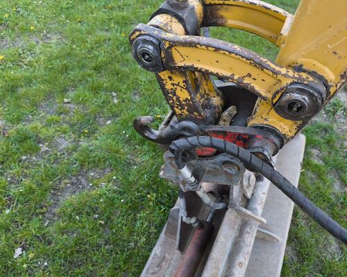 caterpillar 302.7