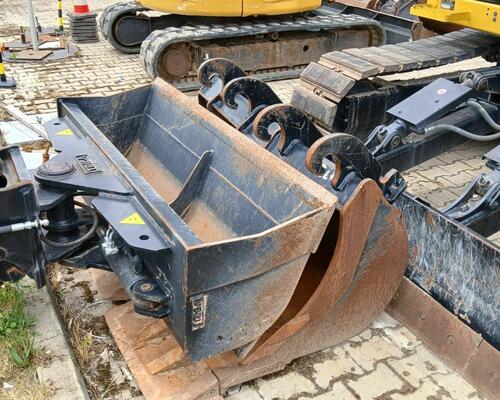 Caterpillar 310