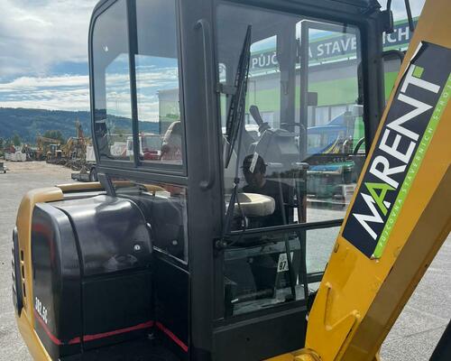 Caterpillar CAT 302.5C