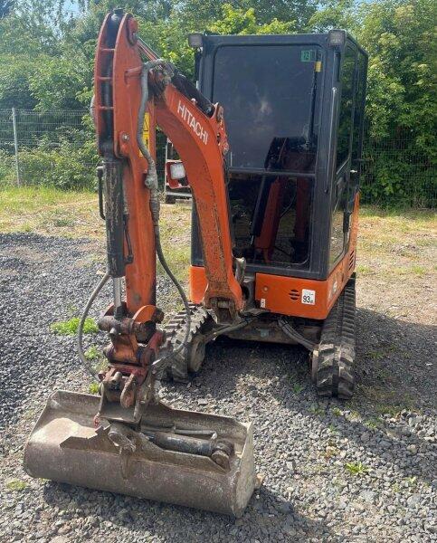 Hitachi ZX 19 (Zaxis)
