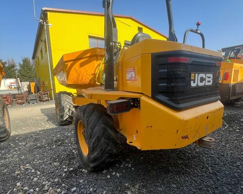 JCB