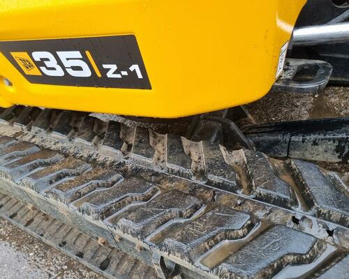 JCB 35Z - 770mth, hydr.svahovka, centrální mazání