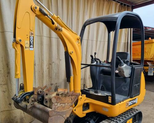JCB 8014