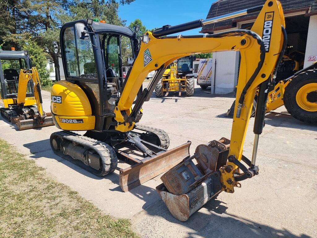 JCB 8026 2023 - pouze 465mth