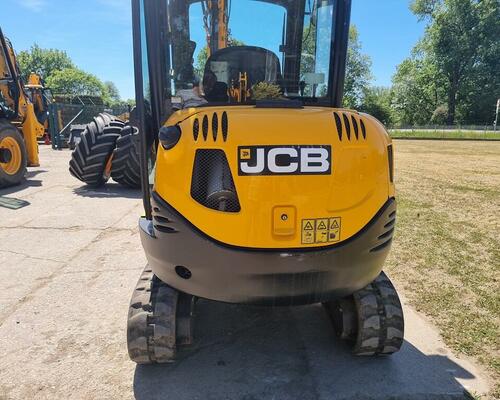 JCB 8026 2023 - pouze 465mth