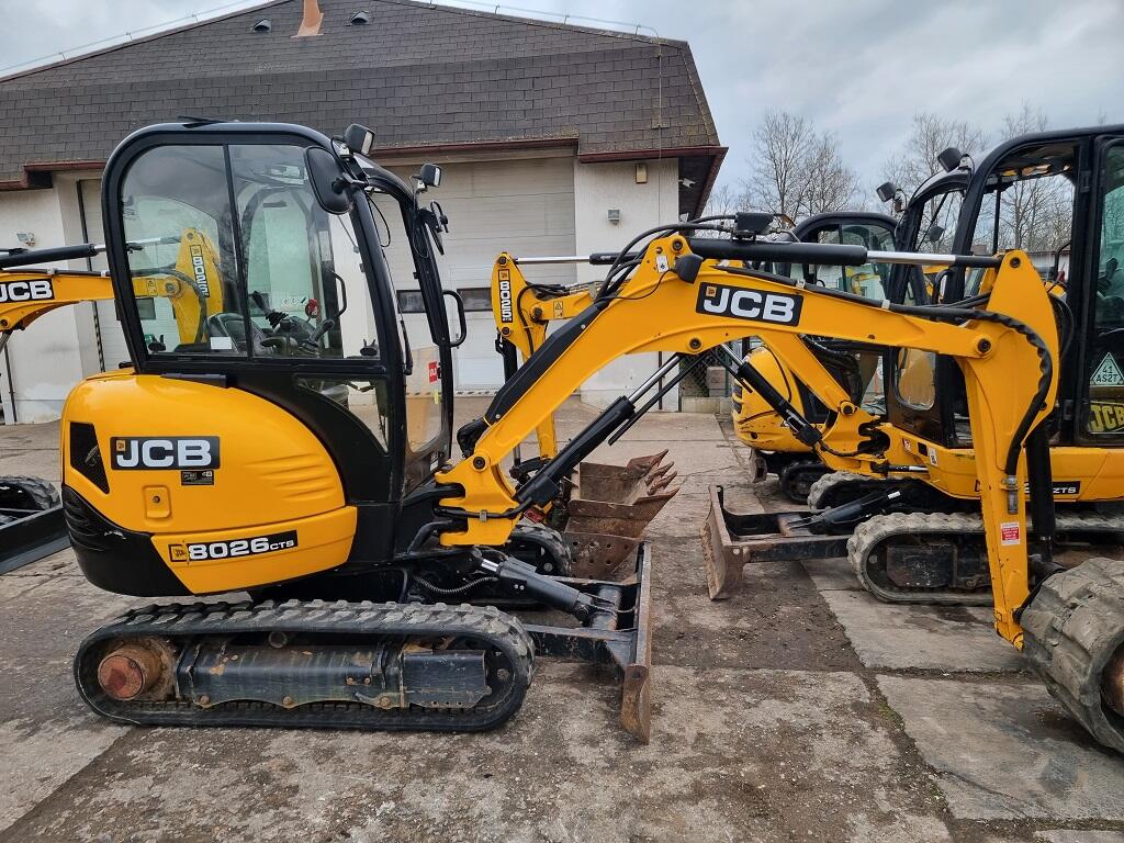 JCB 8026 2023 - pouze 500mth