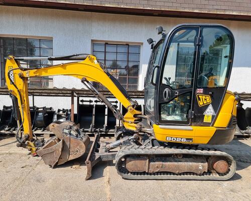 JCB 8026 - stroj z provozu, nové pásy