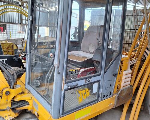 JCB 803