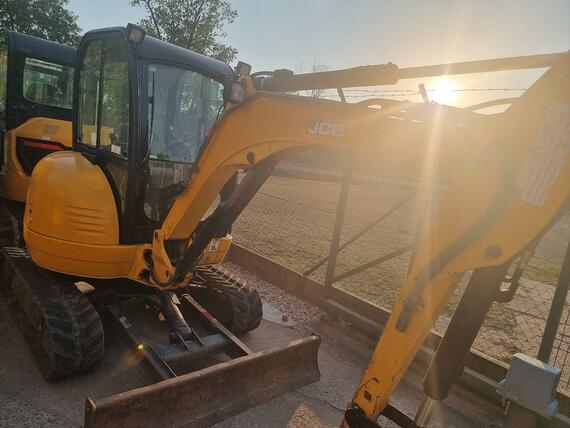 JCB 8030 ZTS 2017 - 3000mth 