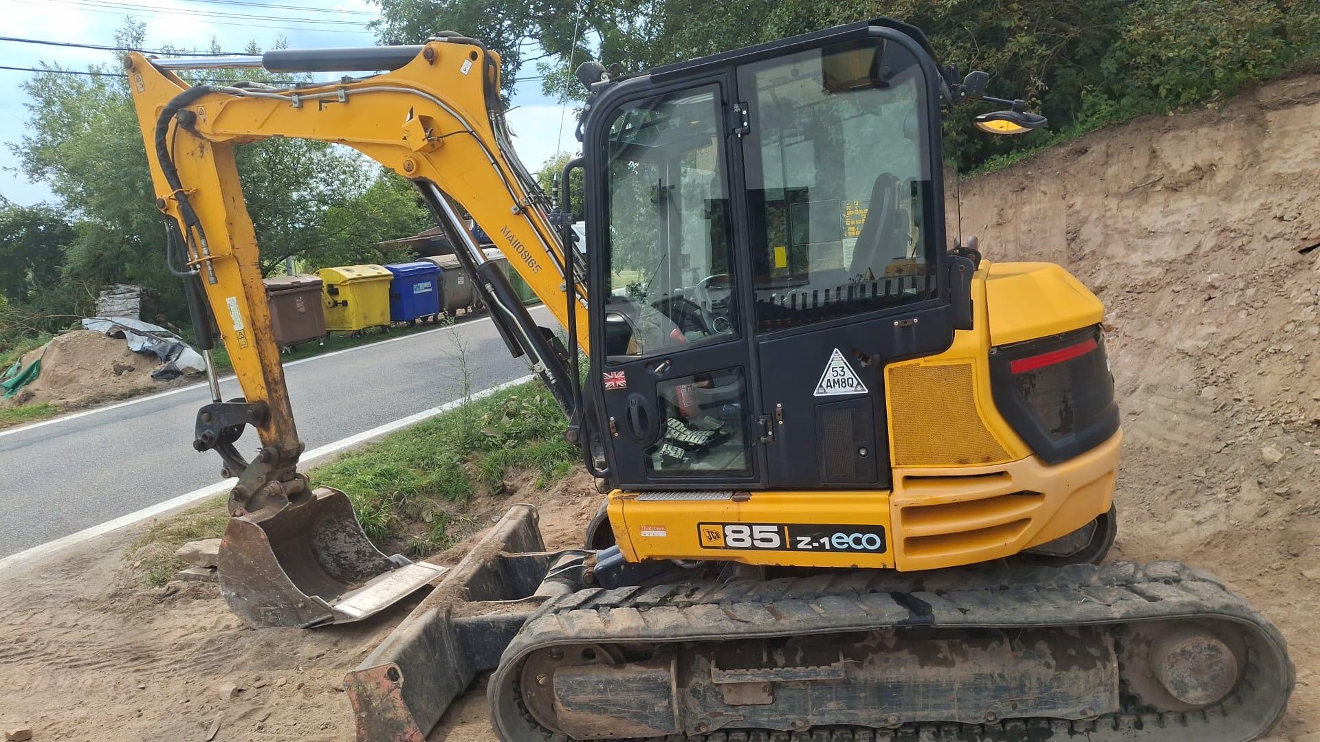 JCB 85 - Z