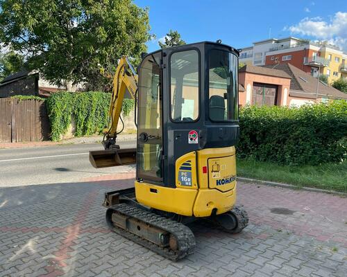 Komatsu PC16R