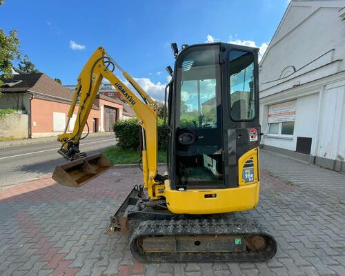Komatsu PC16R
