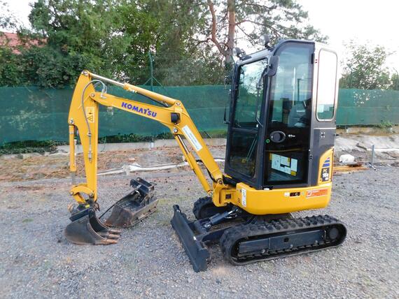 KOMATSU PC16R-3HS, 130 MTH