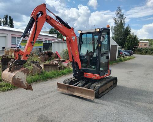 Kubota U27-4 2800kg prodloužené rameno