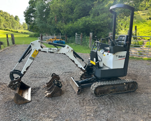 Mikro rypadlo Bobcat EZ010