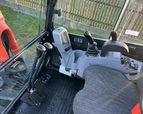 Mini bagr Kubota KX 027-4 hyd. svahovka + podkopy