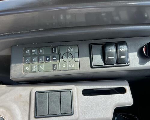Mini bagr Volvo ECR50D hyd. svahovka + podkop, 5t