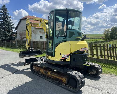 Mini bagr Yanmar VIO 50 bez přesahu zádě, 3x lžíce