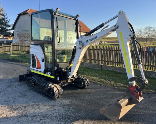 Minibagr Bobcat E17 hyd. podvozek, pouze 2.600mth, TOP CENA