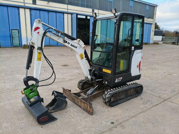 Minibagr Bobcat E17 Powertlit 1400 Mth