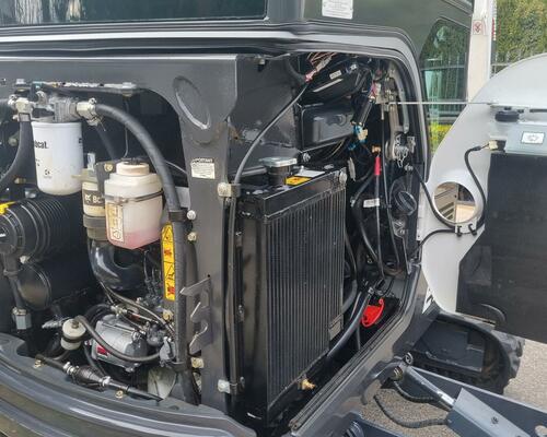 Minibagr Bobcat E19 Hyd. svahovka pouze 140Mth  jako nový