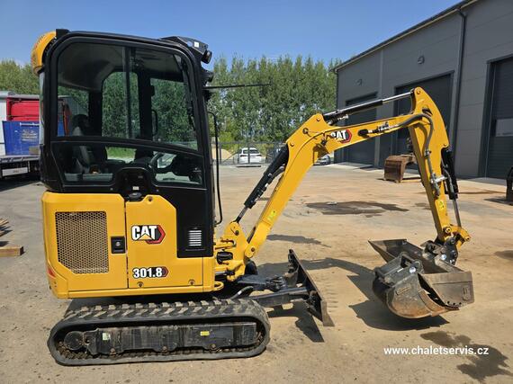 Minibagr CAT 301.8, r.v. 2023, 445 mth, 2x lžíce