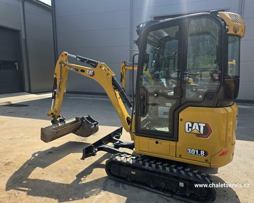 Minibagr CAT 301.8, r.v. 2023, 445 mth, 2x lžíce