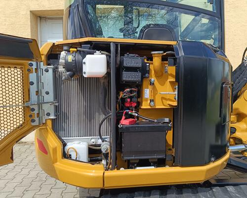 Minibagr CAT 303,5 CR 07A - r.v. 2022 - klima