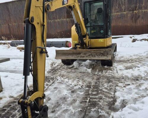 Minibagr CAT 305C,r.v.2007, 5700mth