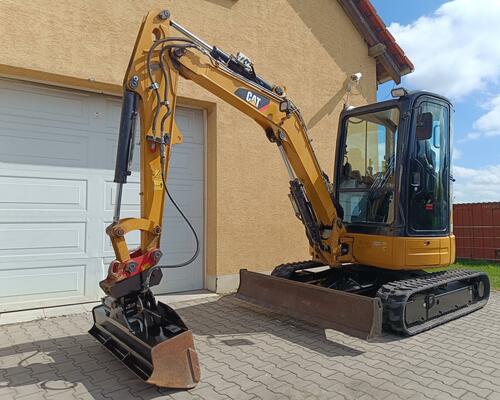 Minibagr CATERPILLAR 303,5 ECR - r.v.2017