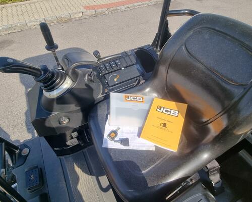 Minibagr JCB 16C-1 rok 2023 pouze 750 mth soukromí prodej