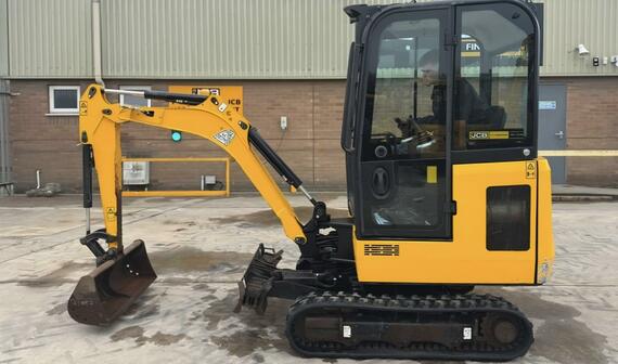 Minibagr JCB 16C-1, rok výroby 2021, 834 mth, 3x lžíce