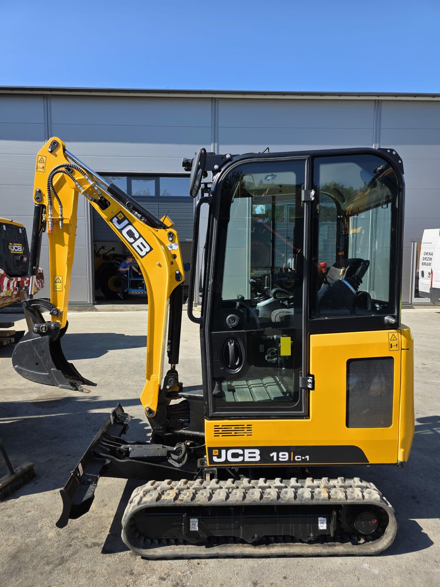 Minibagr JCB 19C-1, rok výroby 2024, 349 mth, TOP STAV 