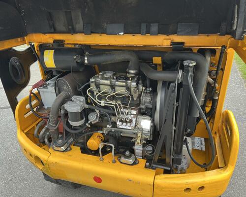 Minibagr JCB 802.4 / 2x lžíce / 2,5t / 2005