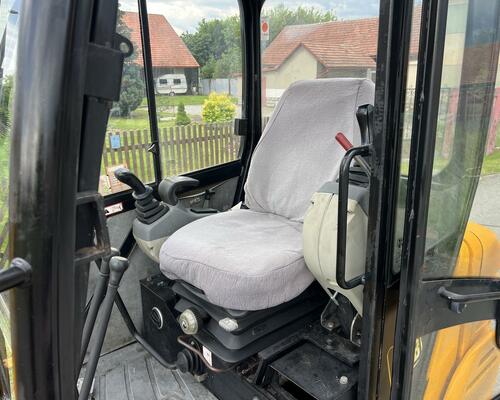 Minibagr JCB 802.4 / 2x lžíce / 2,5t / 2005