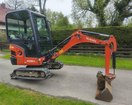 Minibagr Kubota KX016-4, rok 2016, 2200mth, roztah. pásy TOP