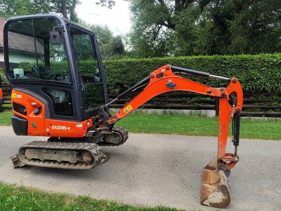 Minibagr Kubota KX016-4, rok 2017, 1550mth, roztah. pásy TOP