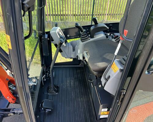 minibagr Kubota KX018-4 hyd.svahovka + hyd.podvozek/2x podkop
