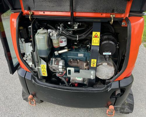 Minibagr Kubota KX018-4 hyd.svahovka+podkopy / 2021