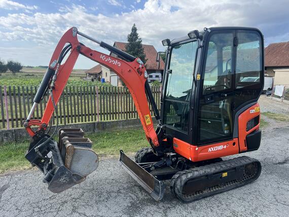minibagr Kubota KX018-4 hyd.svahovka+podkopy, TOP