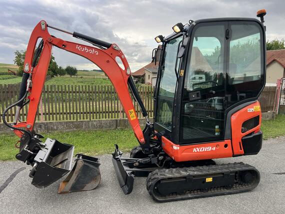Minibagr Kubota KX019-4 hyd.podvozek/ hyd.svah/ 2t