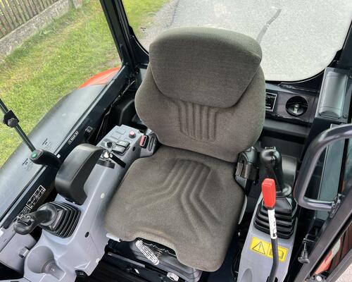 Minibagr Kubota KX027-4 / 3režimi průtoku,3xlžíce