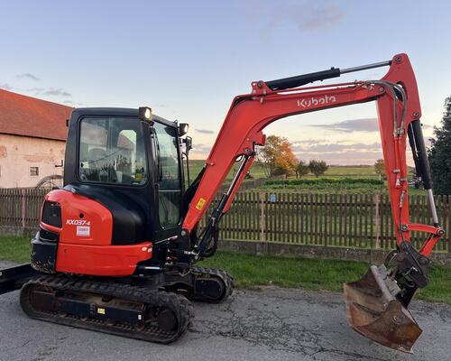 minibagr Kubota KX037-4 hyd.svahovka/pouze 1400mth