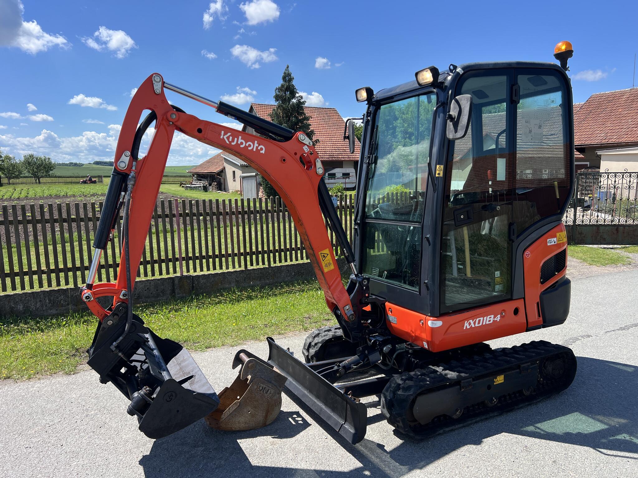 Minibagr Kubota KX 018-4 hyd.podvozek/pouze 1900mh