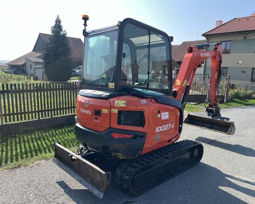 minibagr Kubota KX 027-4, 3200mth, hyd. svahovka, 2.7t
