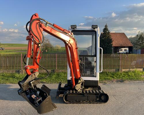 Minibagr Kubota KX 36-2G hyd. svahovka + podkop