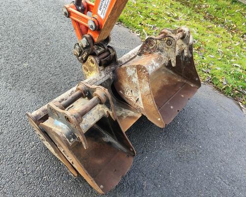 Minibagr minirypadlo Kubota KX027-4, 2200mth, r.v. 2019 TOP