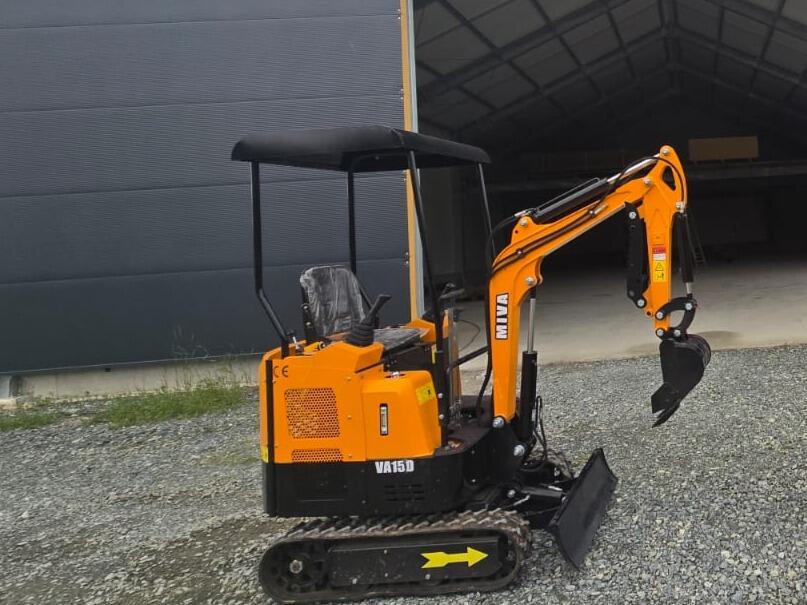 Minibagr MIVA 15D Hmotnost 1500 KG