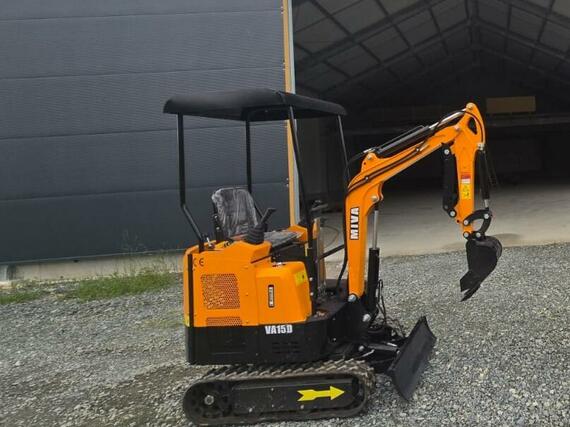 Minibagr MIVA 15D Hmotnost 1500 KG