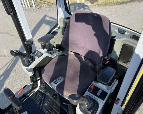 minibagr Wacker Neuson ET18 hyd.podvozek /2x dveře